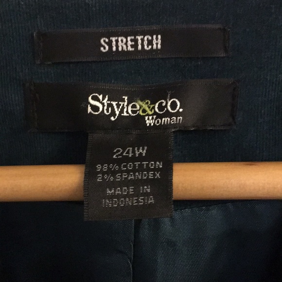 24W Gorgeous Cotton Velvet Peplum Jacket from Style&Co - Picture 5 of 12